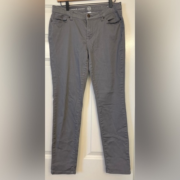 W62 Westport Signature Skinny Fit Jean Pants Gray Size 8 - Picture 1 of 13